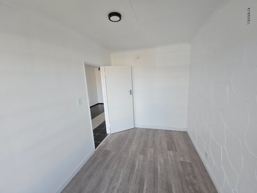 3 Bedroom Property for Sale in Eastridge Western Cape